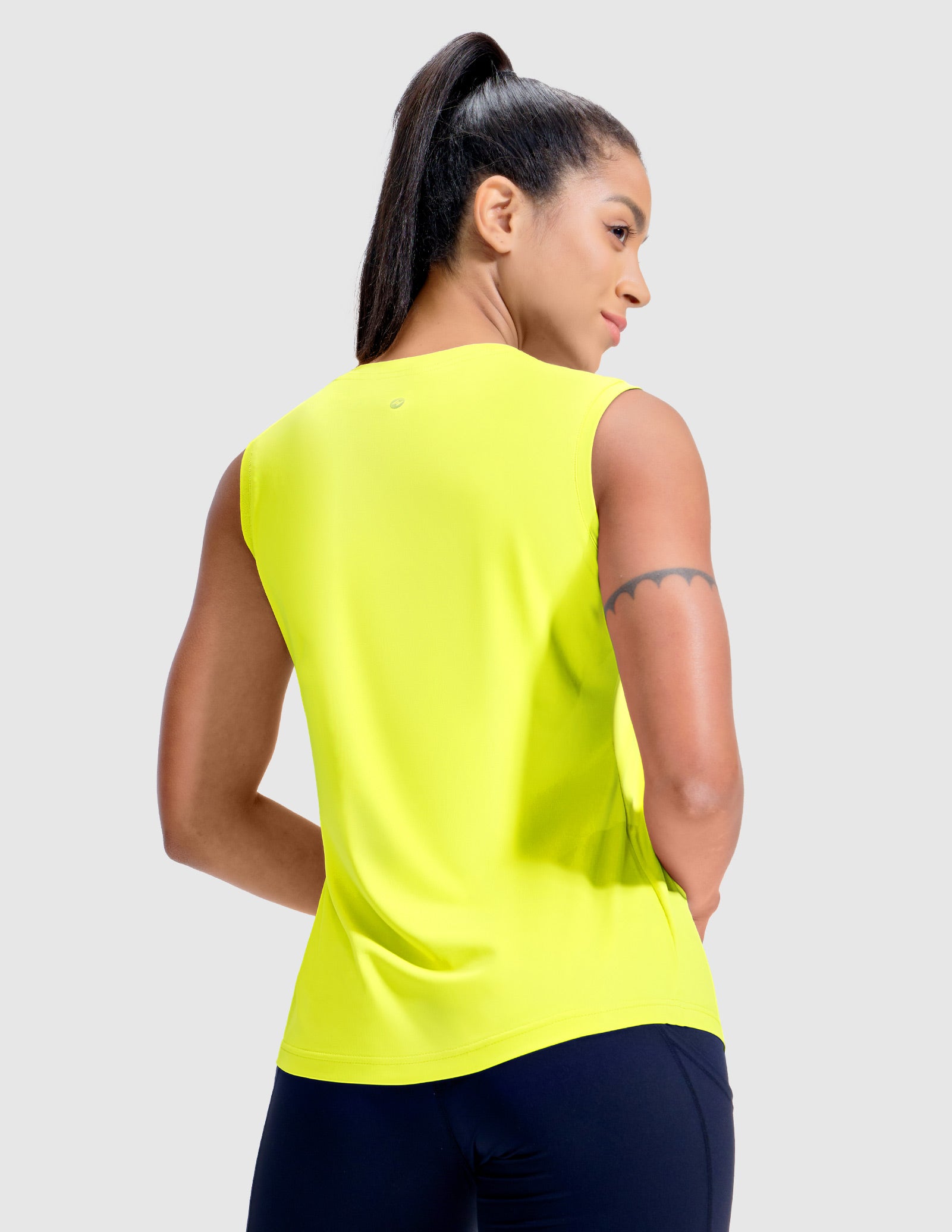 MIER Women’s Sleeveless Athletic Top Dry Fit UPF 50+ Running Workout Tank Women Tank Top