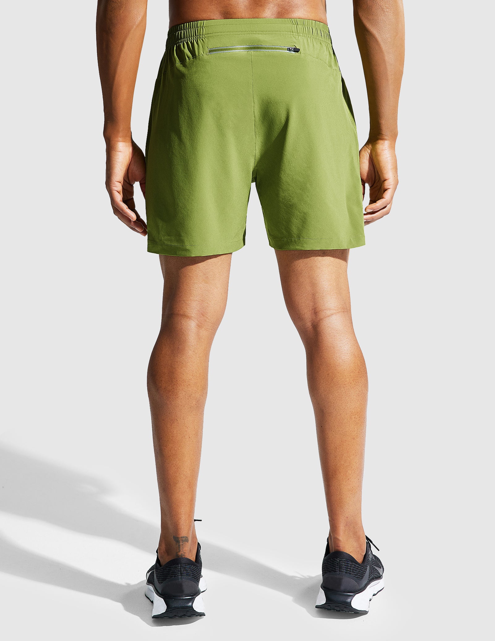 MIER Men‘s 5 Inch Running Shorts with Zipper Pockets Men's Shorts