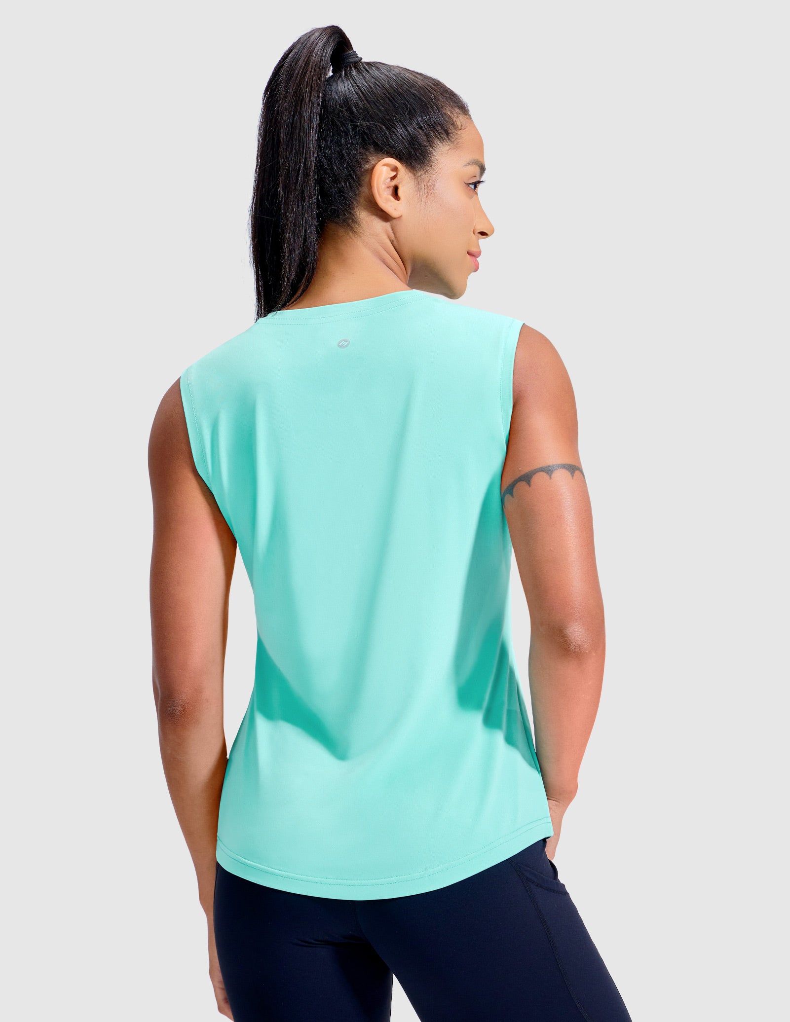 MIER Women’s Sleeveless Athletic Top Dry Fit UPF 50+ Running Workout Tank Women Tank Top