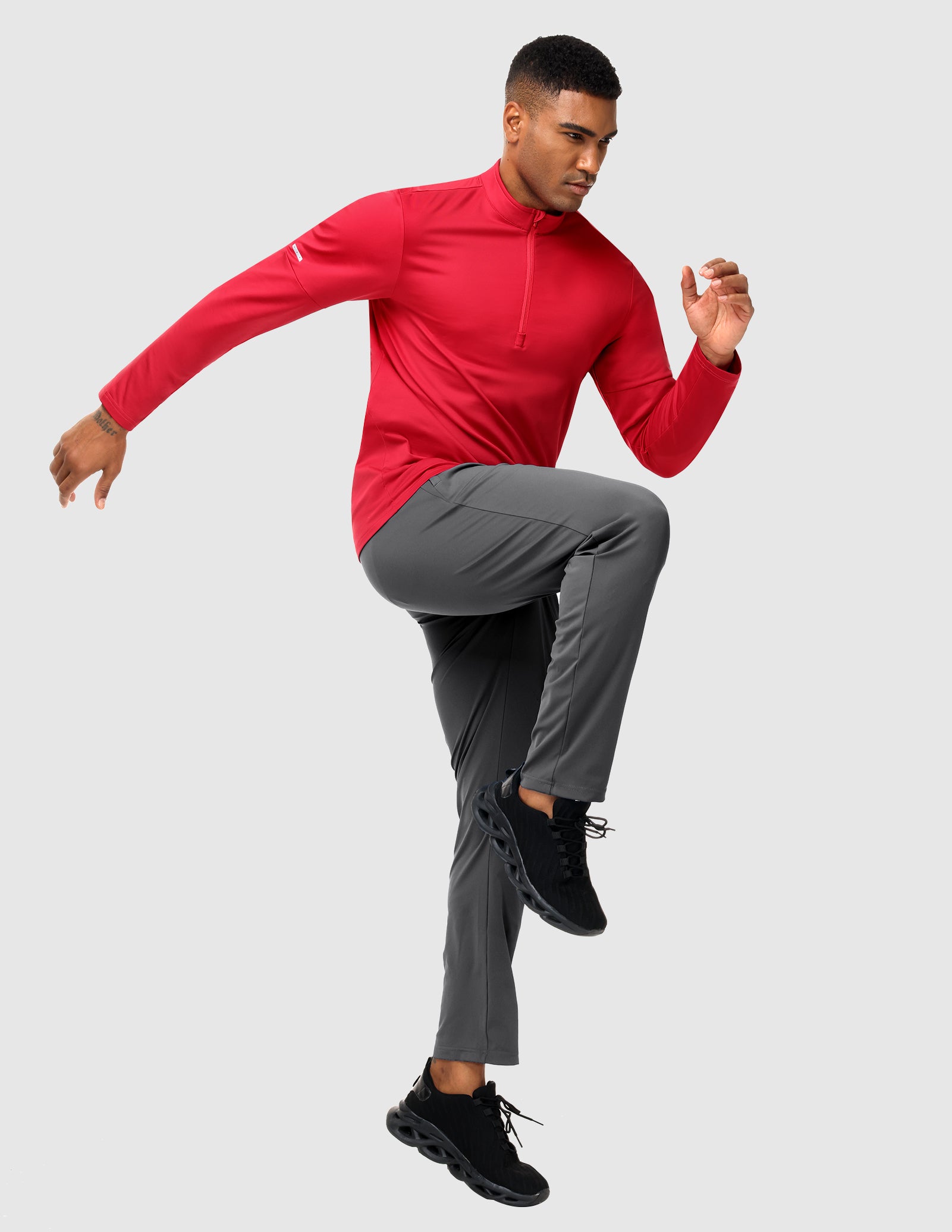 MIER Men’s Workout Sweatpants Lightweight Jogging Track Pants with 3 Zipper Pockets Men's T-Shirts
