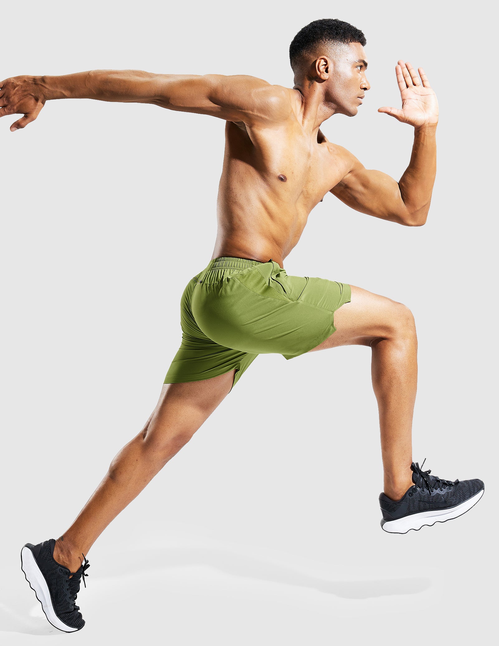 MIER Men‘s 5 Inch Running Shorts with Zipper Pockets Men's Shorts