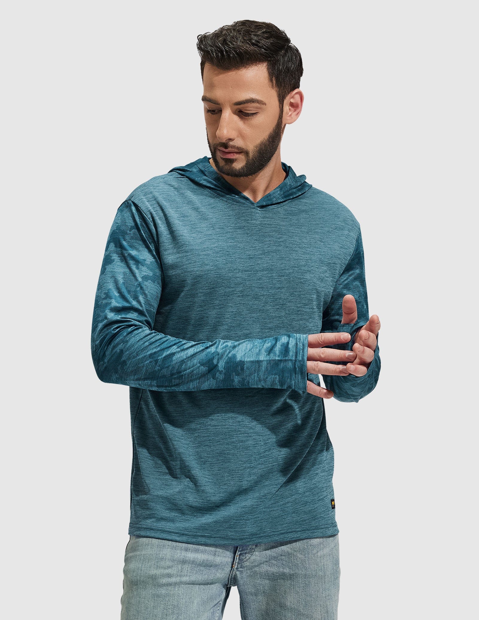 MIER Men's Camouflage-Sleeve Long-Sleeve Performance Hoodie Men's T-Shirts