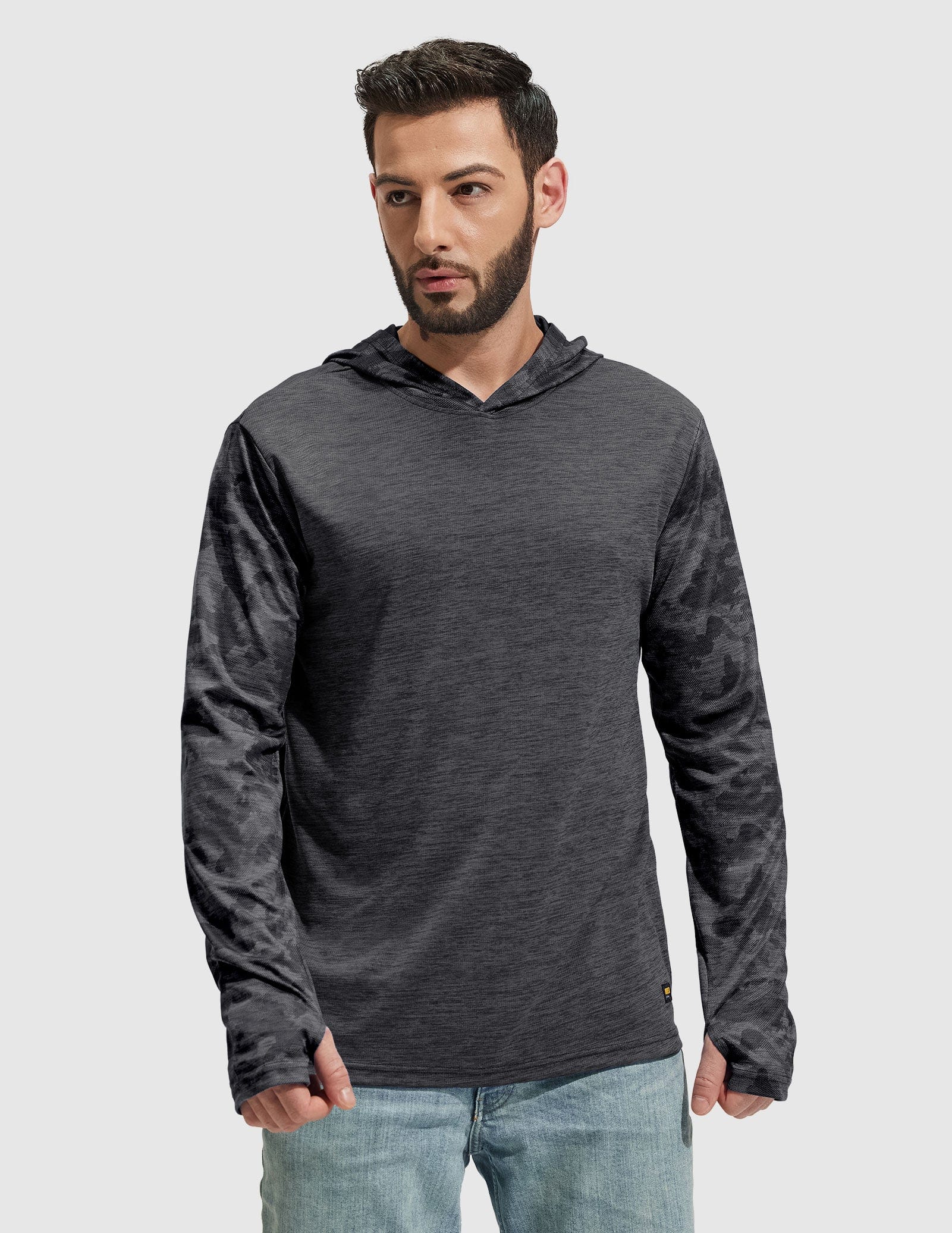 MIER Men's Camouflage-Sleeve Long-Sleeve Performance Hoodie Men's T-Shirts Dark Grey Camo / S