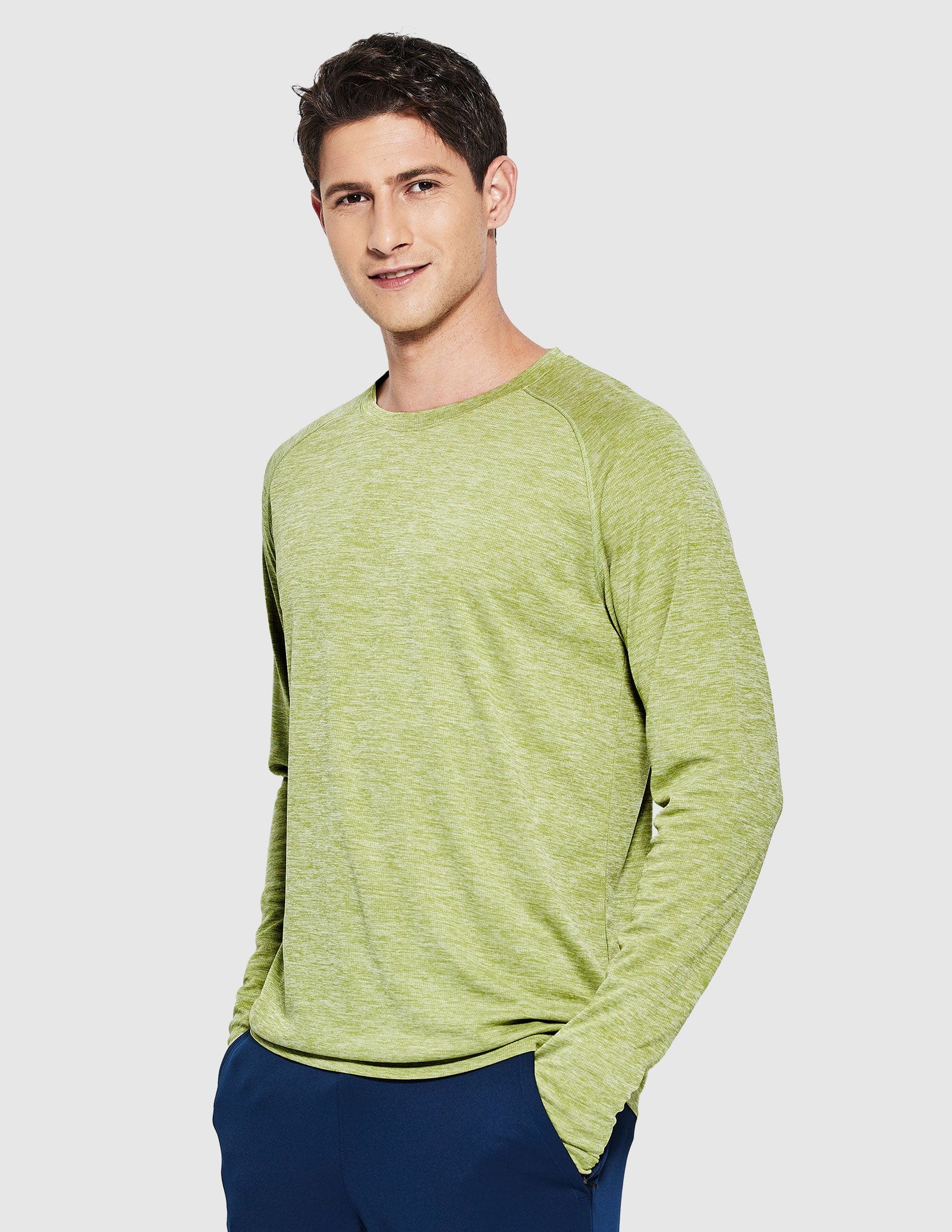 MIER Men’s UPF 50 Plus Long Sleeve Running Shirt Lightweight and Moisture Wicking Men's T-Shirts