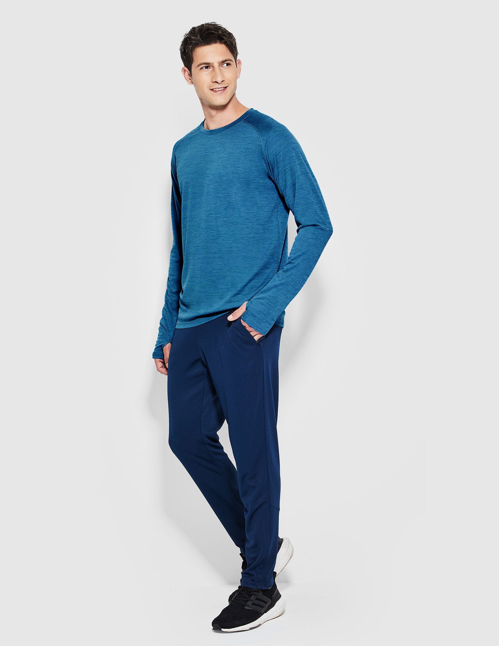 MIER Men’s UPF 50 Plus Long Sleeve Running Shirt Lightweight and Moisture Wicking Men's T-Shirts