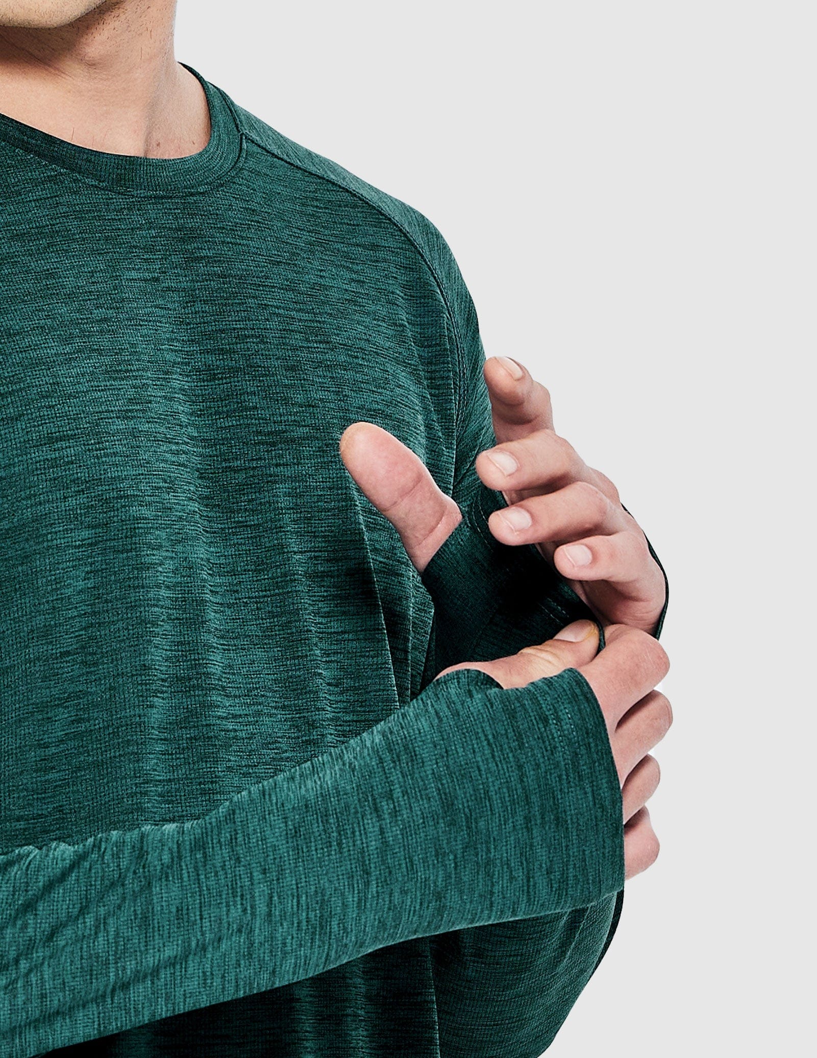 MIER Men’s UPF 50 Plus Long Sleeve Running Shirt Lightweight and Moisture Wicking Men's T-Shirts