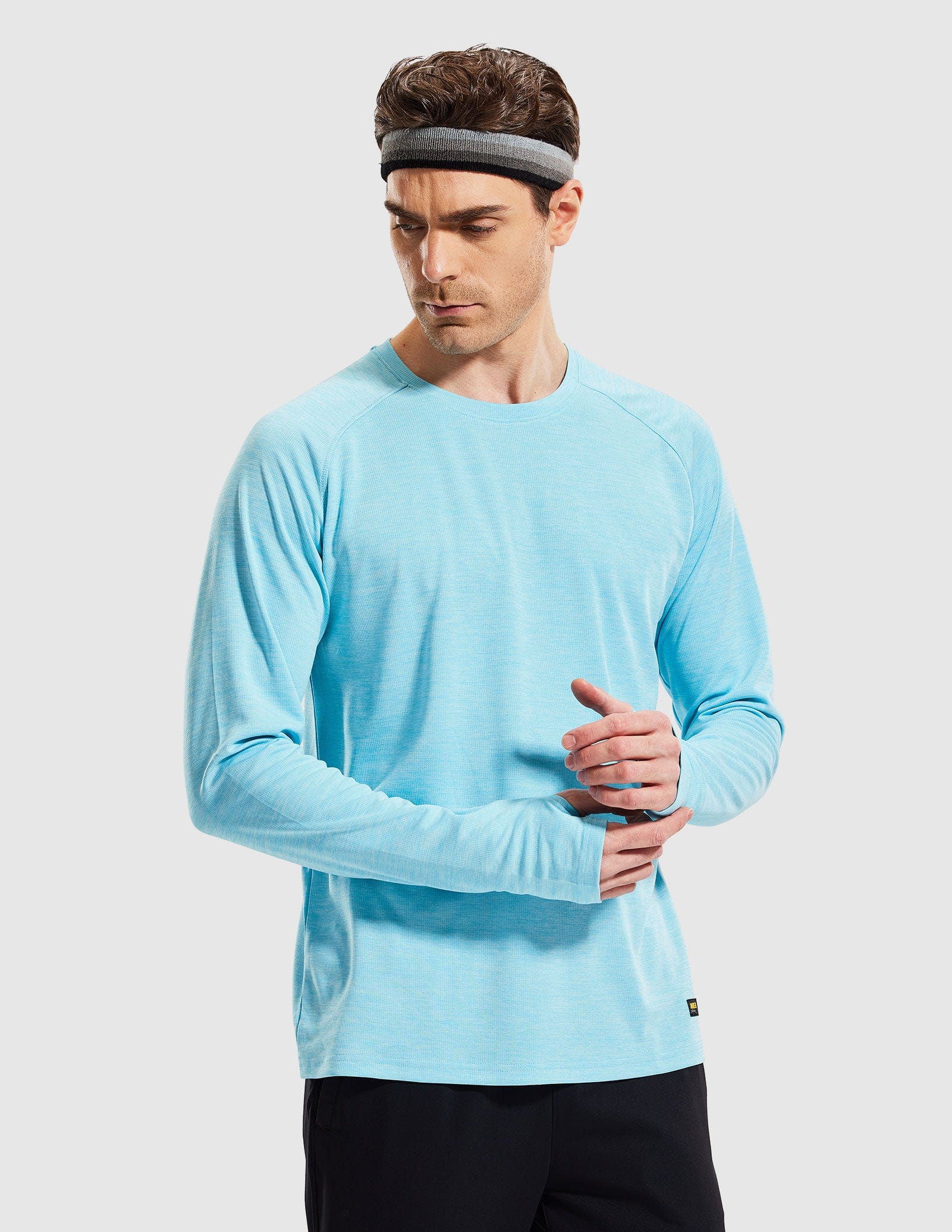 MIER Men’s UPF 50 Plus Long Sleeve Running Shirt Lightweight and Moisture Wicking Men's T-Shirts