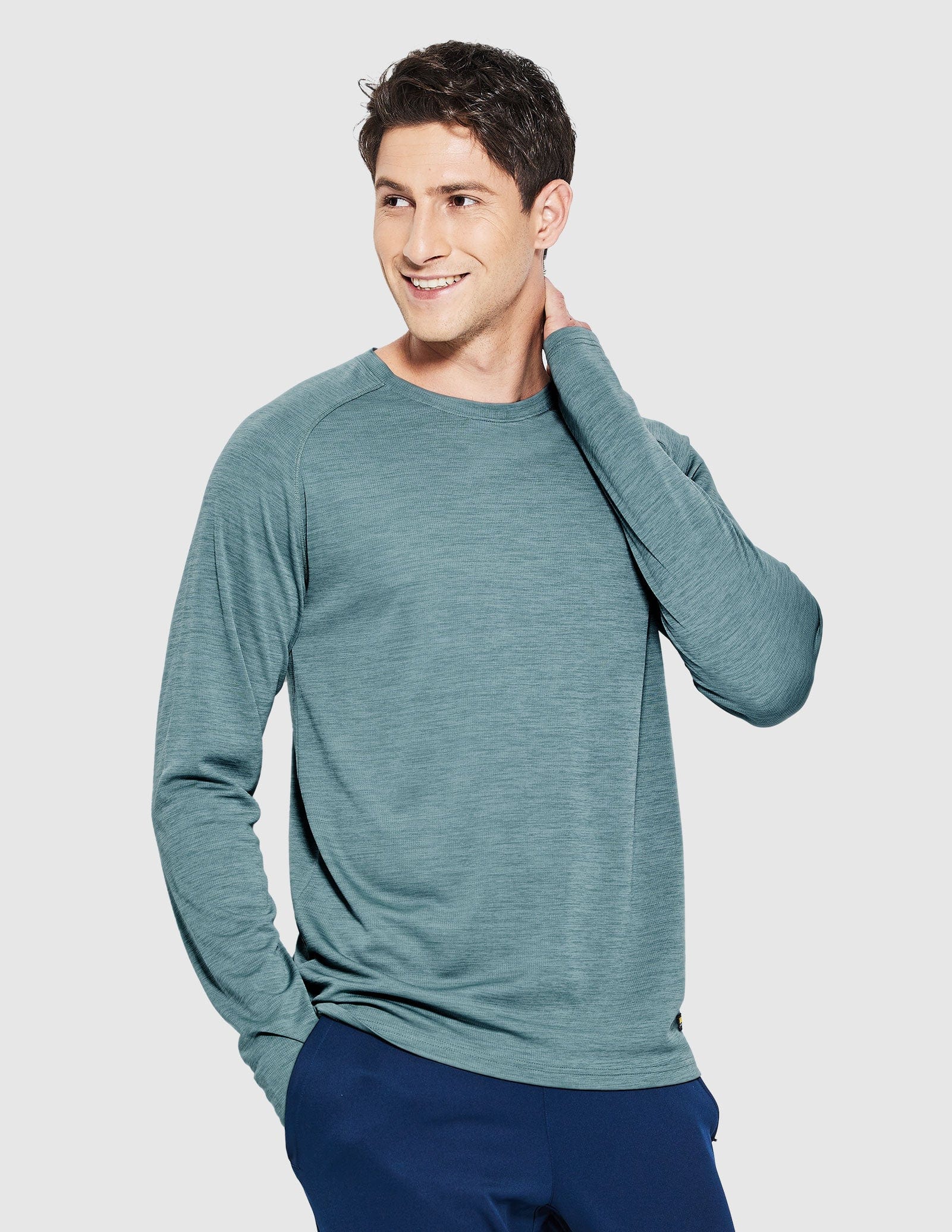 MIER Men’s UPF 50 Plus Long Sleeve Running Shirt Lightweight and Moisture Wicking Men's T-Shirts